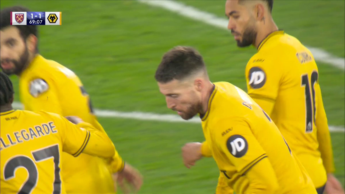 Matt Doherty puts Wolves BACK into the mix! 🐺🔥
