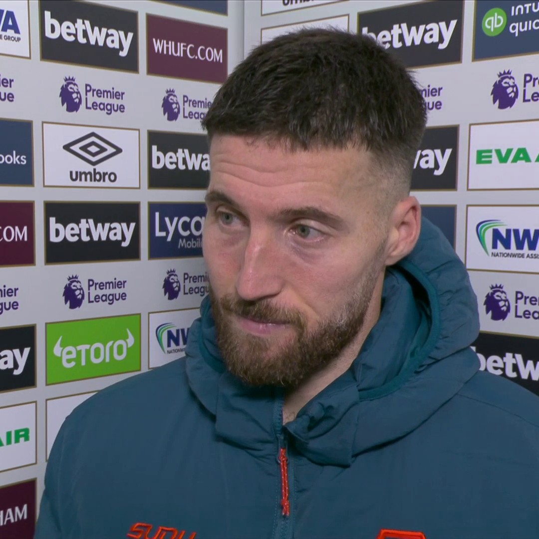 "He's a great coach, we get unbelievable coaching on the training pitch" 🙌 Matt Doherty believes Wolves boss Gary O'Neil deserves more appreciation.