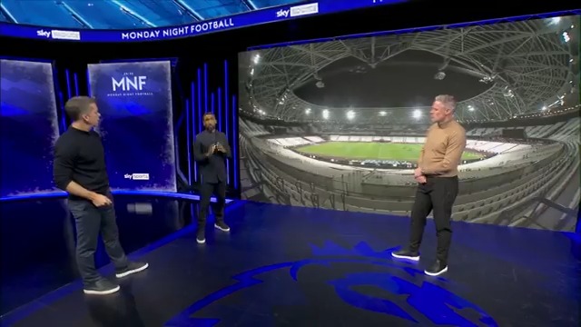 "Players NEED to watch a lot of football." Jermain Defoe reveals what he looks for in young footballers as a coach 🔎👀