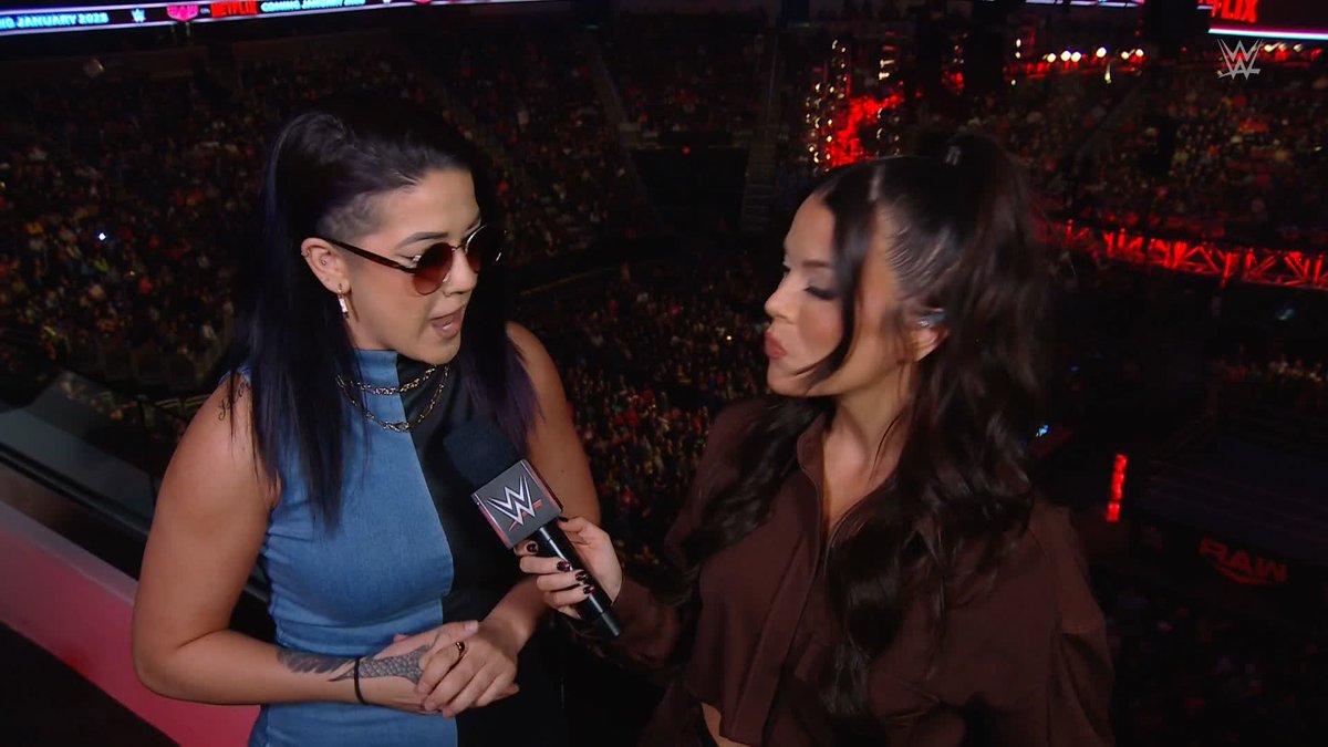 With the Transfer Window coming up, Bayley has her eyes on EVERYONE. 👀 #WWERaw