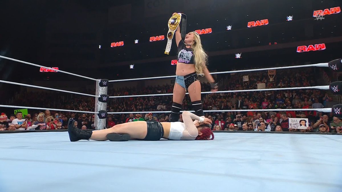 DAMAGE CTRL is here to even the odds against P.F.C., but it's LIV Morgan who stands tall over IYO SKY! 😱 #WWERaw
