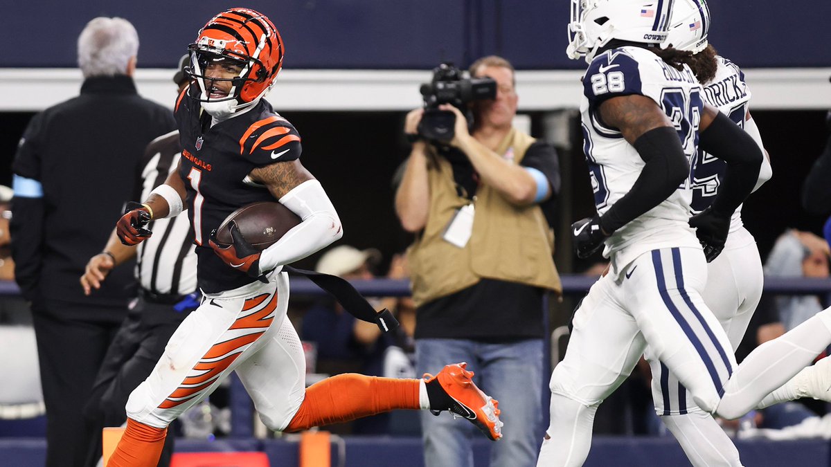 Every catch from Ja'Marr Chase's monster night on MNF: 🐅 14 catches 🐅 177 yards 🐅 2 TD
