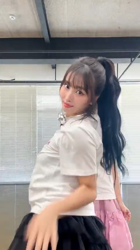 Attitude, Now Walk Off 💅 🎧 STRATEGY #TWICE #트와이스 #STRATEGY