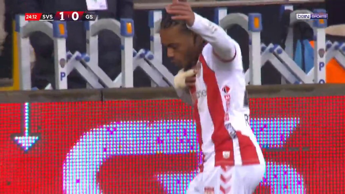 Garry Rodrigues: "Galatasaray'a karşı gol attığım için sevindim, çünkü takımımı öne geçirdim. Fakat Galatasaray bugün olduğum Garry Rodrigues olmamı sağlayan kulüp. Her zaman kalbimde çok özel bir yeri olacak."