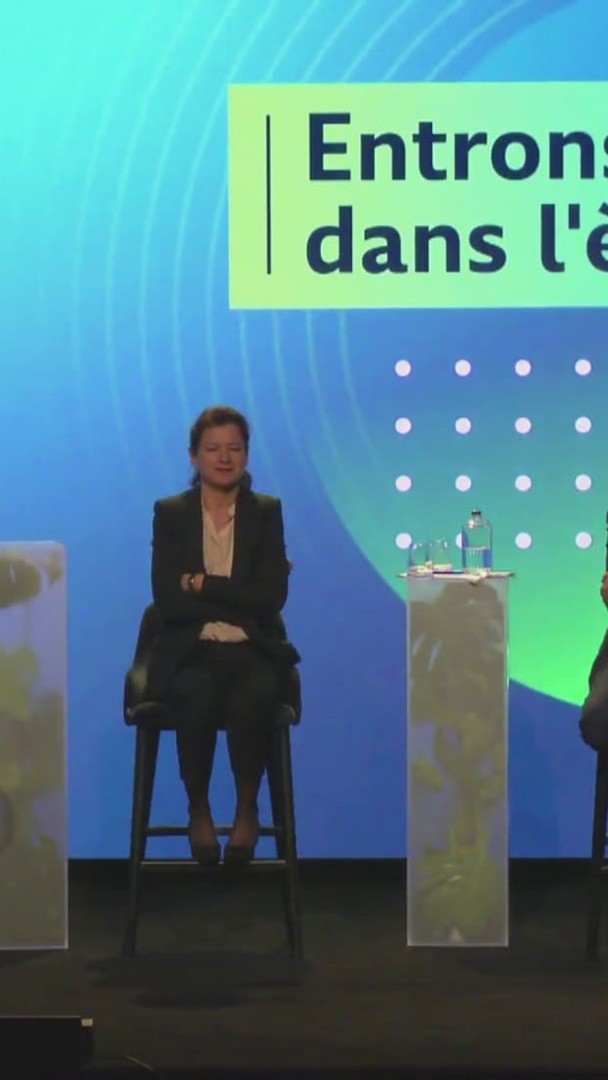 "C'est l'enfer d'investir en #France" 💥 Évoquant le développement des énergies renouvelables en France lors d'un colloque de l'Union française de l'électricité, Patrick Pouyanné , PDG de Totalenergies, et Luc Rémont, PDG d'EDF , n'ont pas mâché leurs mots.