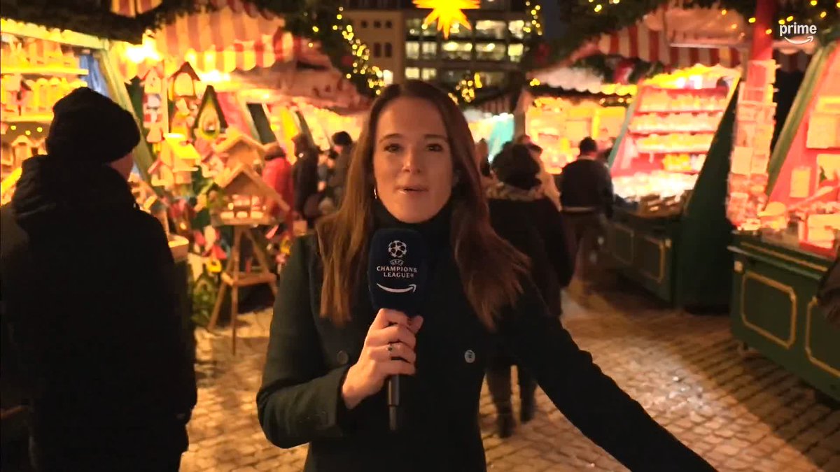 The fans are definitely feeling the holiday spirit in Leipzig 🎄 #UCLonPrime | Alex Aljoe
