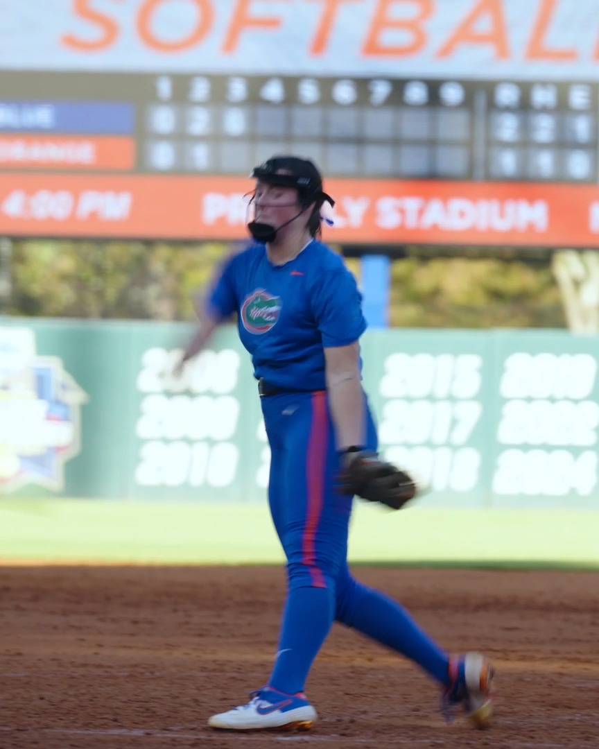 W's in the chat, Ava on the mic 🎙️ #GoGators
