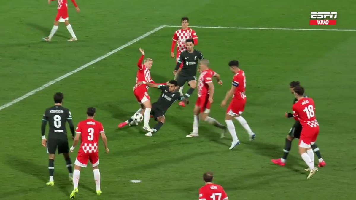 ✅ Con POLÉMICO penal en contra de un malicioso Luis Díaz que se dejó caer y el árbitro se la compró, el Liverpool le ganó 1-0 al Girona de Yaser Asprilla y Jhon Solís.