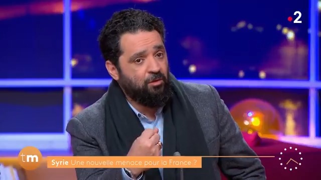 🗣️ "Ceux qui constituent une menace sont emprisonnés chez les Kurdes. (...) Ce qui pourrait changer la donne, c'est le retrait des armées américaines." Wassim Nasr, analyse la menace terroriste qui pourrait planer sur la France après la chute de Bachar al-Assad. #Telematin