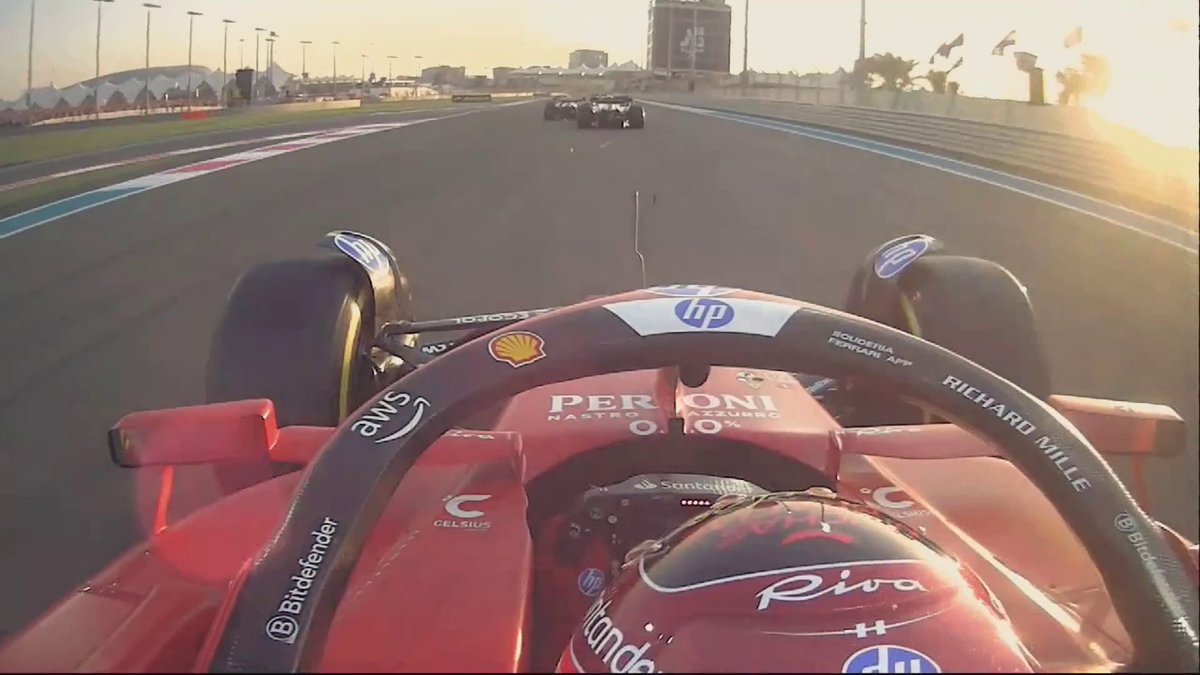 11 places gagnées lors du 1er tour 😱 Le départ incroyable de Charles Leclerc à Abu Dhabi ! #AbuDhabiGP #F1
