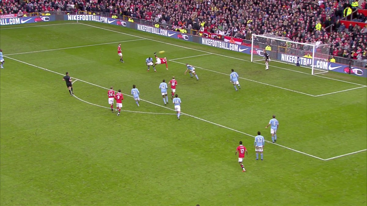"It defies description! How about sensational, how about superb?" 😍 Throwback to this beauty from Wayne Rooney in the Manchester derby 🚲