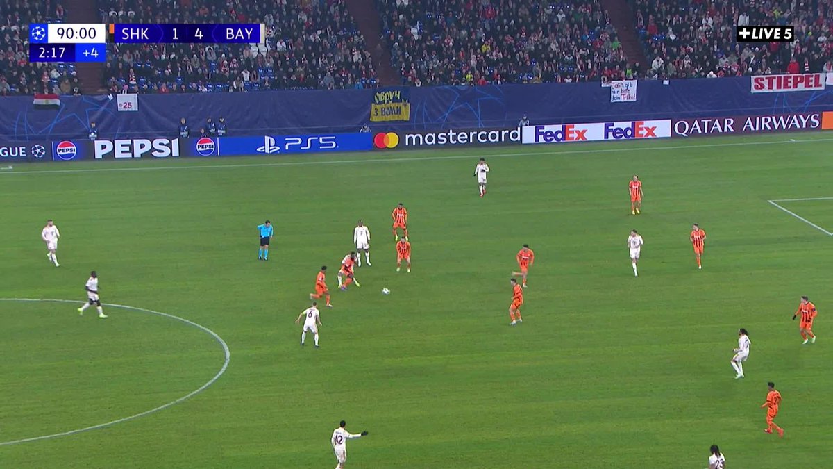 Ce but d’Olise hier, c’est CHOQUANT. 🎥 CANAL+ Foot