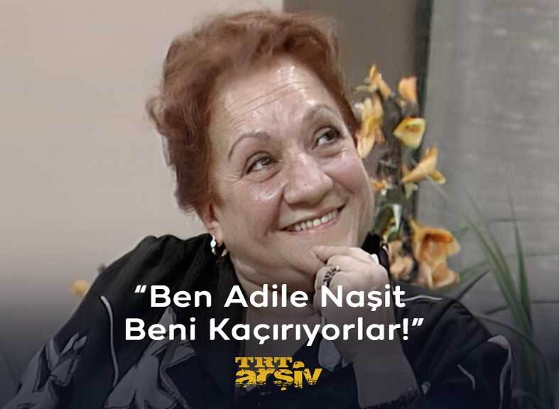 #AdileNaşit, kendisine yapılan şakalara dayanamıyor ve Kartal Tibet, Münir Özkul, Tarık Akan ve Halit Akçatepe'den harika bir intikam alıyor. 😂