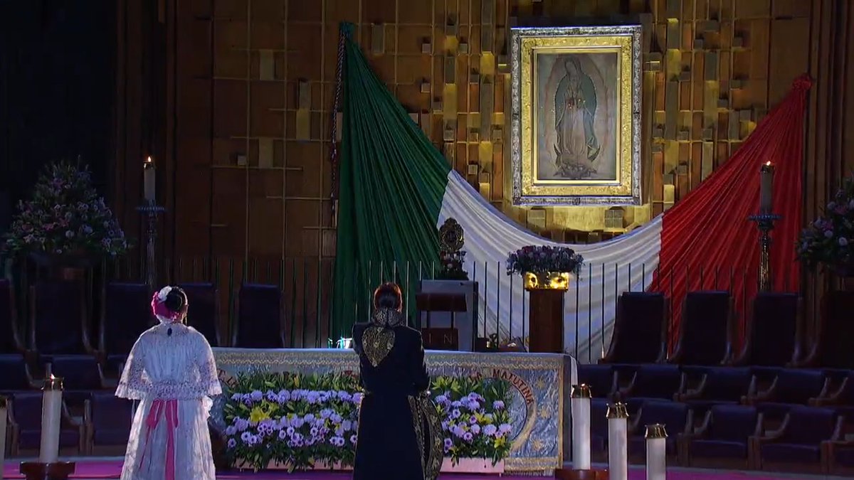 Grandes celebridades se unen para cantarle a la 'Morenita del Tepeyac' ✨🙏 Mañanitas a Santa María de Guadalupe HOY a las 11:35P/10:35C por Univision. #TVPromo Lucero Lucero Mijares Carlos Rivera Ana Bárbara ¡Te esperamos!