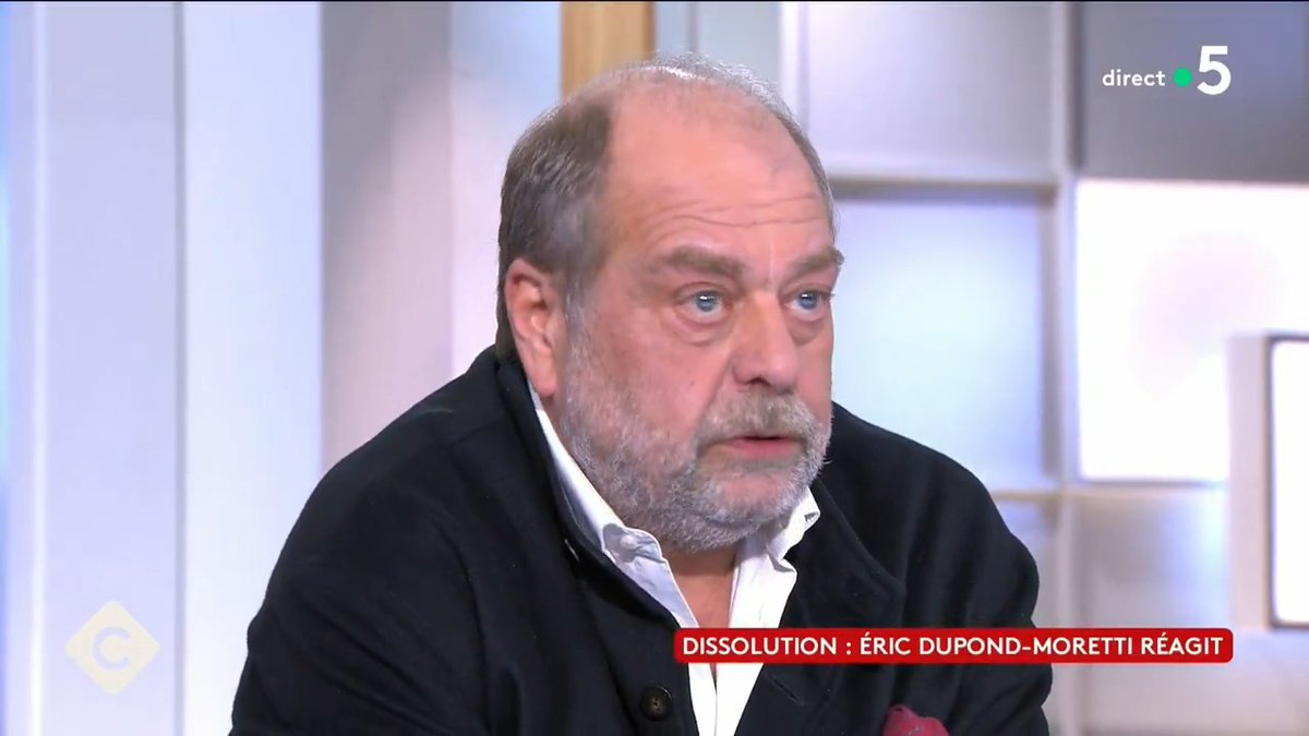 "La dissolution, il fallait la faire. Le Président Macron est responsable de la situation actuelle à hauteur de 1/66 millionièmes, il a une voix. Ce sont les Français qui ont décidé de renforcer Jean-Luc Mélenchon, Marine Le Pen..." Eric Dupond-Moretti réagit dans #CàVous