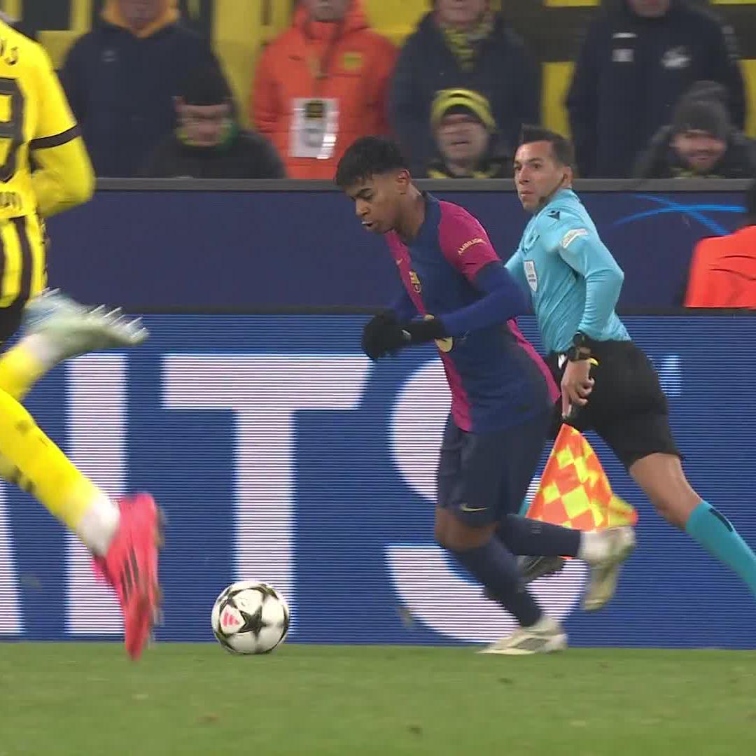 Schlechte Nachrichten für den BVB: Lamine Yamals Außenrist ist in Dortmund angekommen 👀 #BVBFCB BVB vs. Barca jetzt live auf DAZN #UCL #DAZNmoment