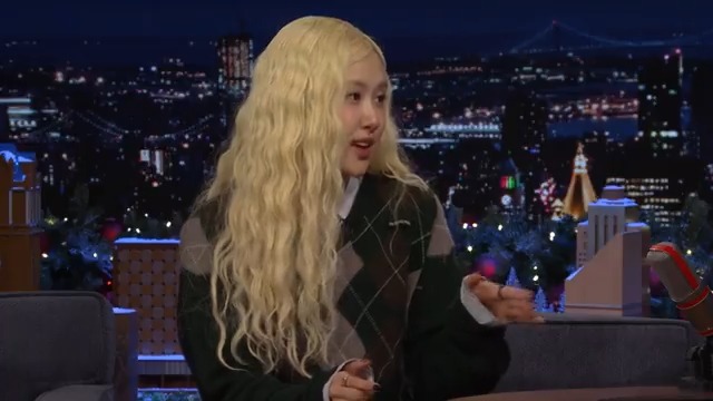 ROSÉ 🤝 Rosie #ROSÉonFallon #FallonTonight