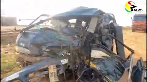 Three persons have died in an early morning crash on the Kasoa-Winneba Highway. One person died instantly in the collision between the Hyundai Grace minivan and the VW Sprinter minibus. The other two people died later in the hospital. #3NewsGH