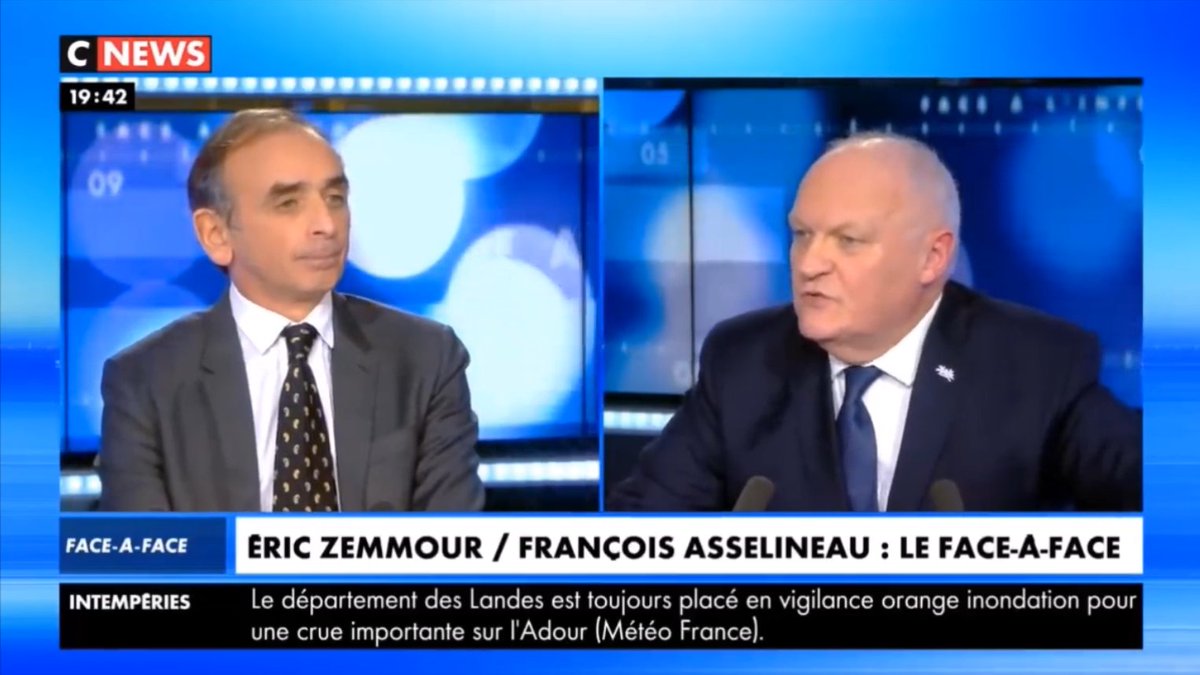 Tout le monde est en pâmoison devant #Knafo et #Zemmour, mais comme le #RN, etc., vous n’imaginez pas à quel point ils prennent les 🇨🇵 pour des cons. ⤵️ « L'🇪🇺 décide ! Donc, la 1re chose à faire, c'est de rassembler les 🇫🇷 pour reprendre les manettes ! » François Asselineau 🇫🇷 #Frexit