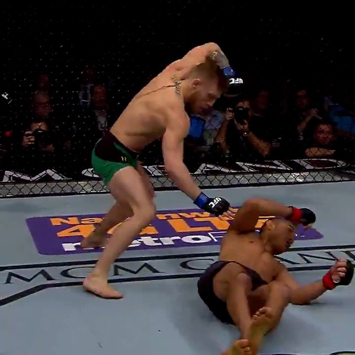 9年前の今日、マクレガーがアルドを13秒でKOし新王者に輝いた📝 #UFC #UFC194