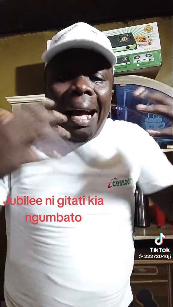 “Uhuru Baba yako alikuachia mali, sisi tulikupigia kura mara tatu ukakuwa president wetu 10 years. Ni nini ingine unataka kutoka kwetu?”