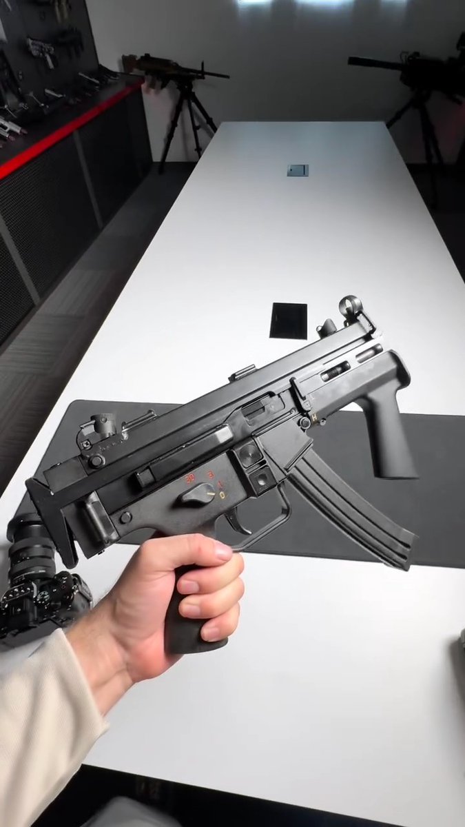 POV: SMG II