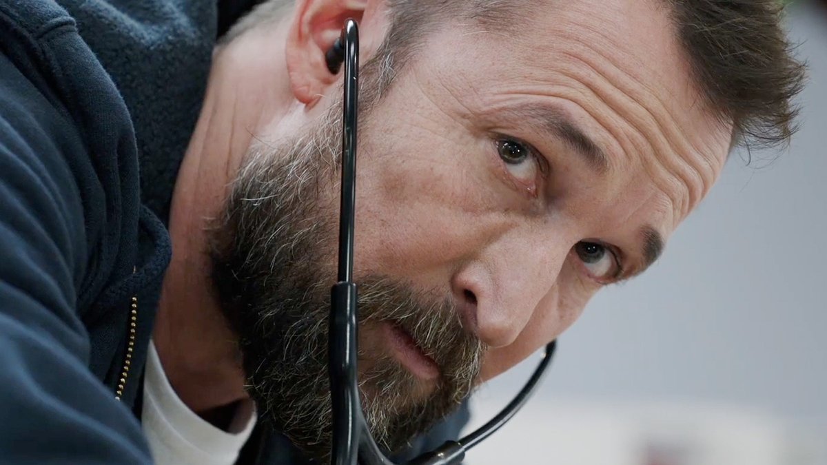 Watch the official trailer for #ThePitt. The new series premieres January 9 on Max.