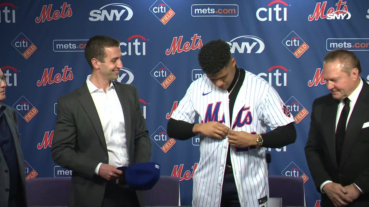 JUAN SOTO. NEW YORK MET.