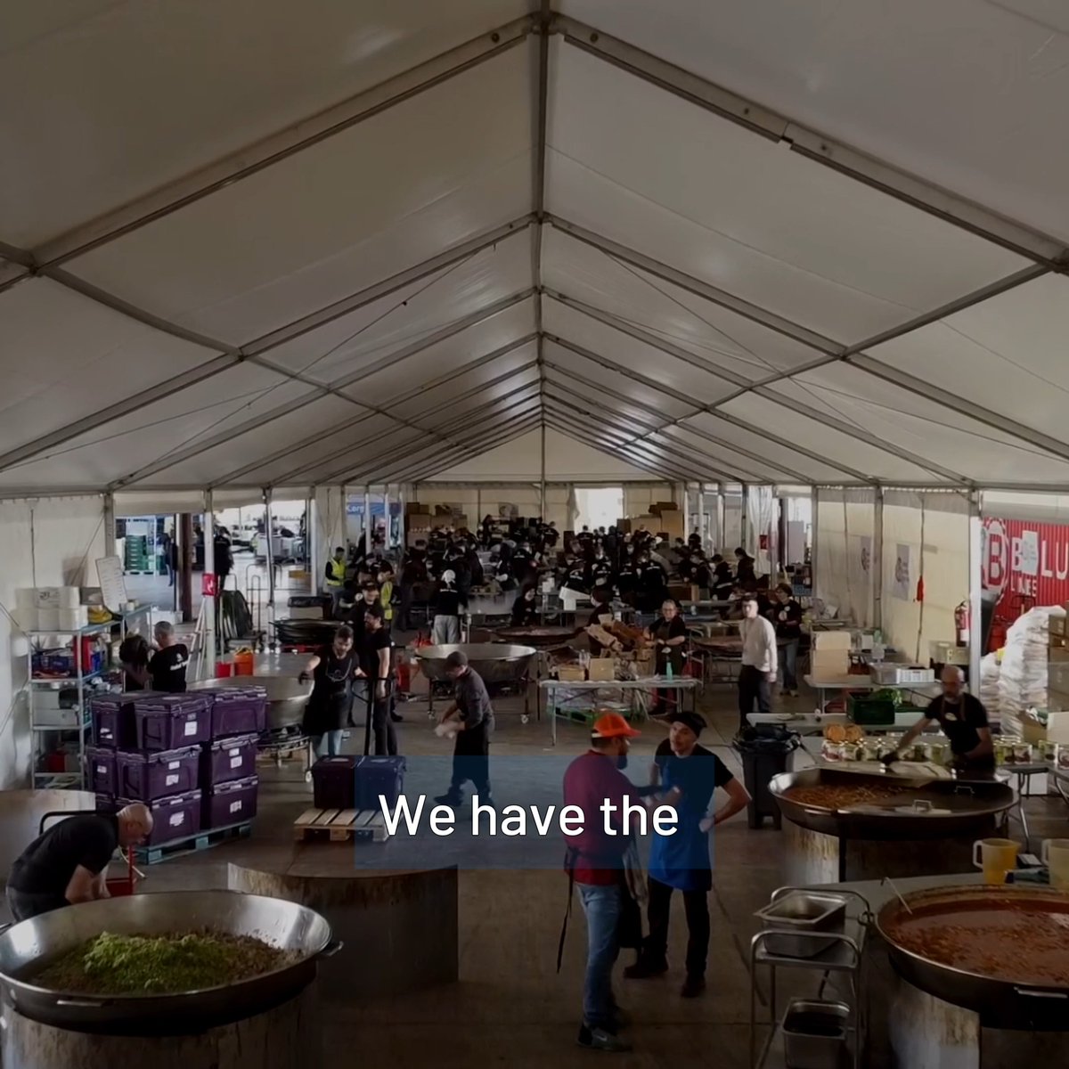 In less than one week, WCK’s #ChefsForSpain team built a Relief Kitchen capable of serving up to 60,000 meals daily. What was once an empty warehouse is now a bustling kitchen with over a dozen large pans cooking at once, preparing comforting meals for communities affected by the flooding in Valencia—take a look inside!