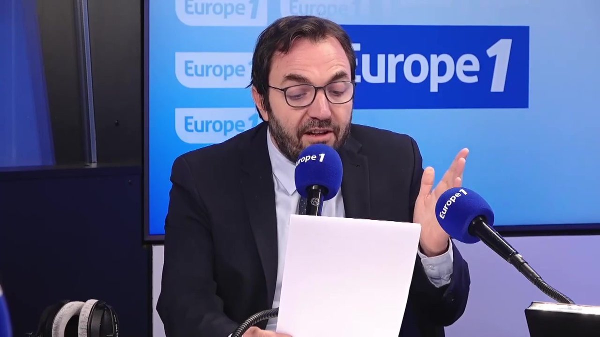 Théâtre : Macron ou Luchini ? ➡️ Retrouvez l’édito politique de Vincent Tremolet de Villers du lundi au vendredi à 7h50 sur #Europe1