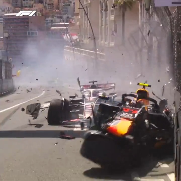 On paper, it was a fourth consecutive title for Max Verstappen But the 2024 F1 season was not fought on paper... 🤩 #F1