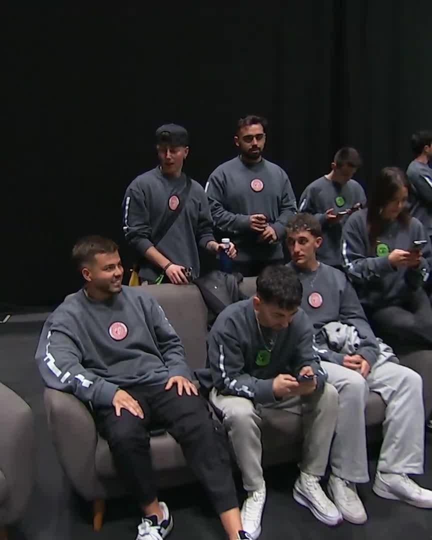 Los factos de 'Los Colgaos'. โ
#LALIGAFCRUSH