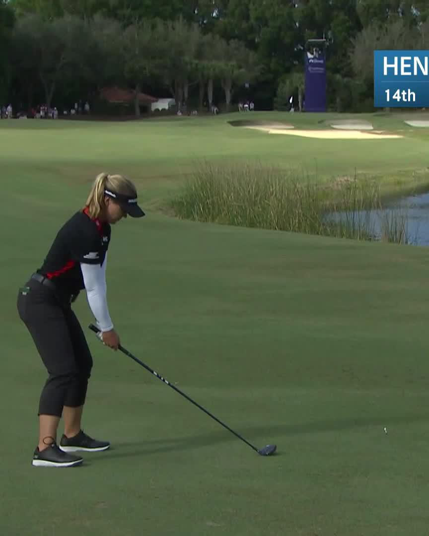 What an approach! Brooke Henderson hits it close and buries the eagle putt.