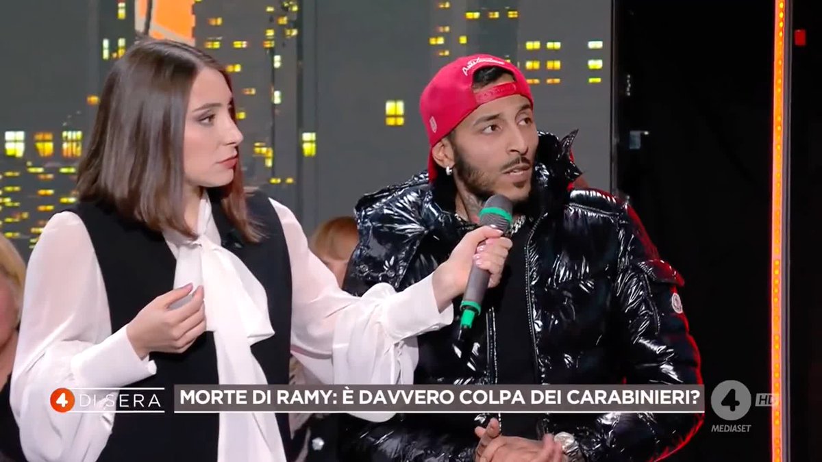 In studio: "Gli immigrati vengono rinchiusi nelle periferie e non vengono integrati" Cosa ne pensate? Ora a #4disera in diretta su #Rete4 e in streaming su Mediaset Infinity
