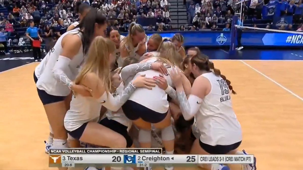 BLUEJAYS ADVANCE 😤 #NCAAWVB x 🎥 ESPN2 / Creighton Volleyball