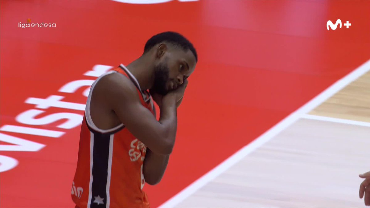 😴 "Jean Montero, ¿cómo se va a dormir hoy Valencia Basket Club?" ¡LÍDER de la #LigaEndesa!