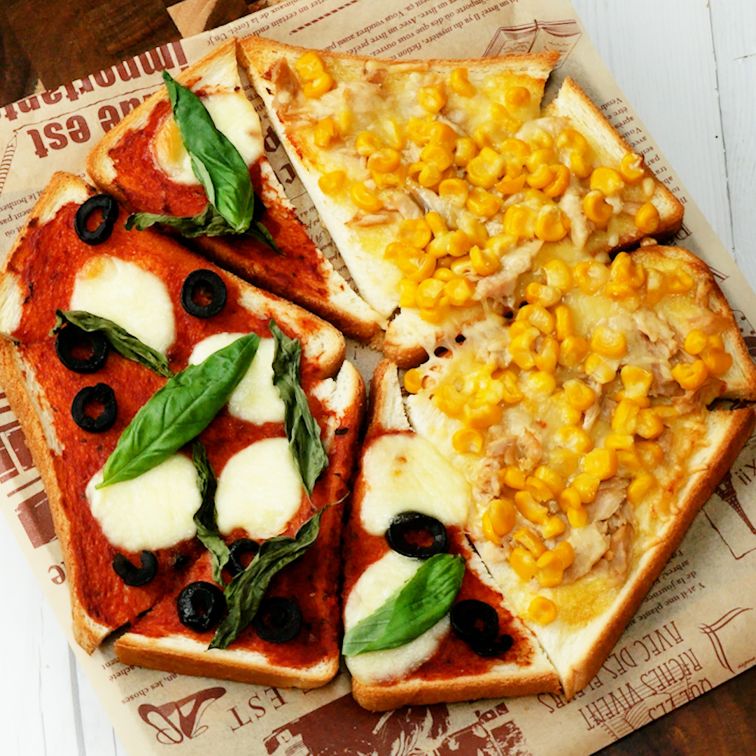 【家中の食パンが奪い合いに！】家族の目がハートになる♡激うま簡単トーストレシピ / Bread Pizza🍕🍞