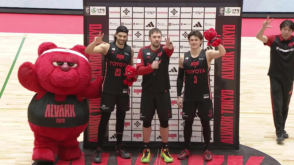 アルバルク一筋11年目。 ザック・バランスキー選手プロ通算500試合出場おめでとうございます👏 zack baranski ザックバランスキー アルバルク東京【ALVARK TOKYO】 📡バスケットLIVEで見逃し視聴 #Bリーグ #りそなグループ