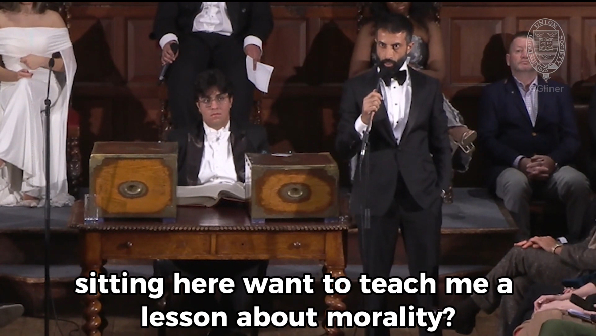 This is Oxford University now: Less than 5% of students raised their hands when asked if they’d report Hamas’ October 7th attack to authorities if they had prior knowledge. No surprise the Oxford Union refused to publish Mosab Hassan Yousef’s speech. Shame on you, Oxford.