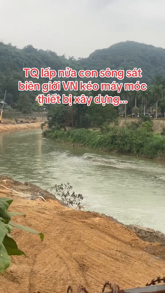 Vương tôi thế hệ 8x về IT Nhưng chưa nghe bò đỏ dlv và phe quân đội đít tàu nói gì. Dân tộc Bách Việt tồn tại qua hàng ngàn năm Nhưng chưa bao giờ hèn mạt như tụi csvn mà hcm mang rác xứ đông âu về ươm mầm móng tai họa Để bây giờ dân vinaxơmít nghèo hènđếnthế.
