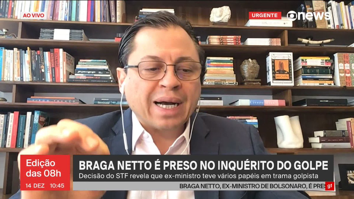 "É isso que caracteriza a prisão de Braga Netto. (...) O pai do Cid foi procurado pelo Braga Netto para saber do depoimento que ele estaria dando à PF. (...) demonstra esse modo de desespero do bolsonarismo” comenta Gerson Camarotti sobre a prisão de Braga Netto. ➡ Assista na #GloboNews ao #Edição08: