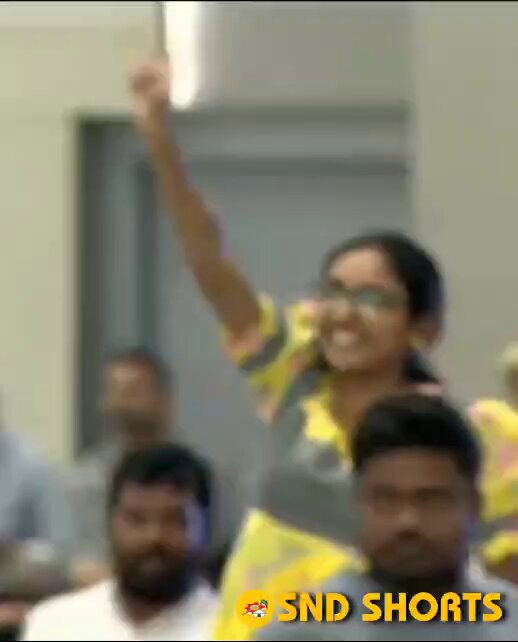 విజయవాడలో జరుగుతున్న ఎన్టీఆర్ సినీ వజ్రోత్సవంలో బాబు గారి పట్ల చిన్నారుల మమకారం🥰🥰😍😍....