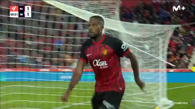 😯 Juanpe y Gazzaniga se hacen el harakiri y Larin no perdona. 🔴 +3 para un Mallorca que jugó con 10 durante 60 minutos. #LALIGAEASPORTS #LaCasaDelFútbol