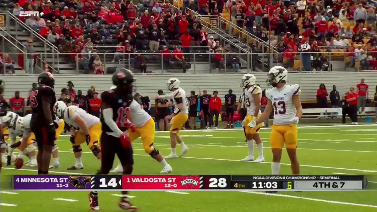 Don’t count ‘em out! Isaiah Emanuel with the Minnesota State Football touchdown 🏈 #D2FB x 📽️ ESPN+ / Minn. St. Athletics