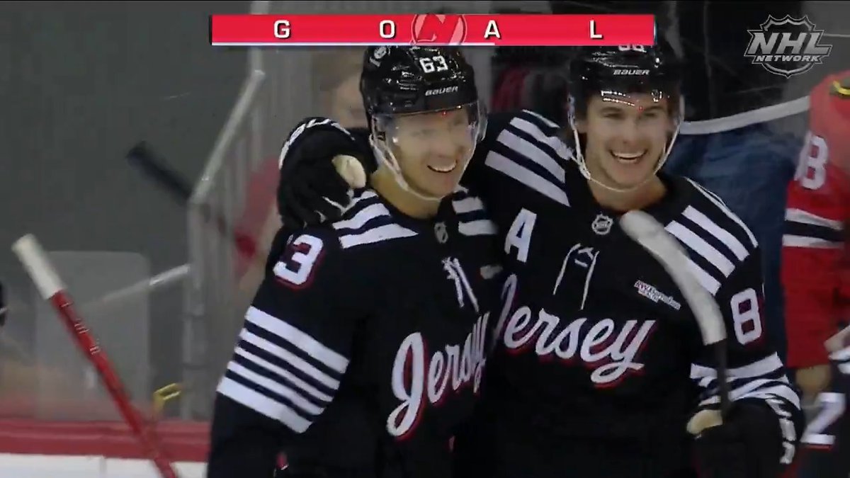 Jack Hughes opened the flood gates with this tiebreaking goal‼️ New Jersey Devils | #NJDevils | #NHLNShowcase