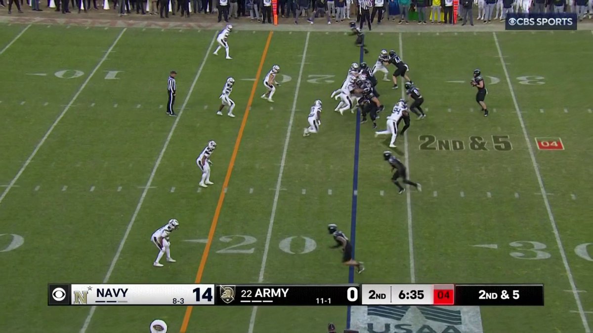 JUMP PASS TOUCHDOWN!