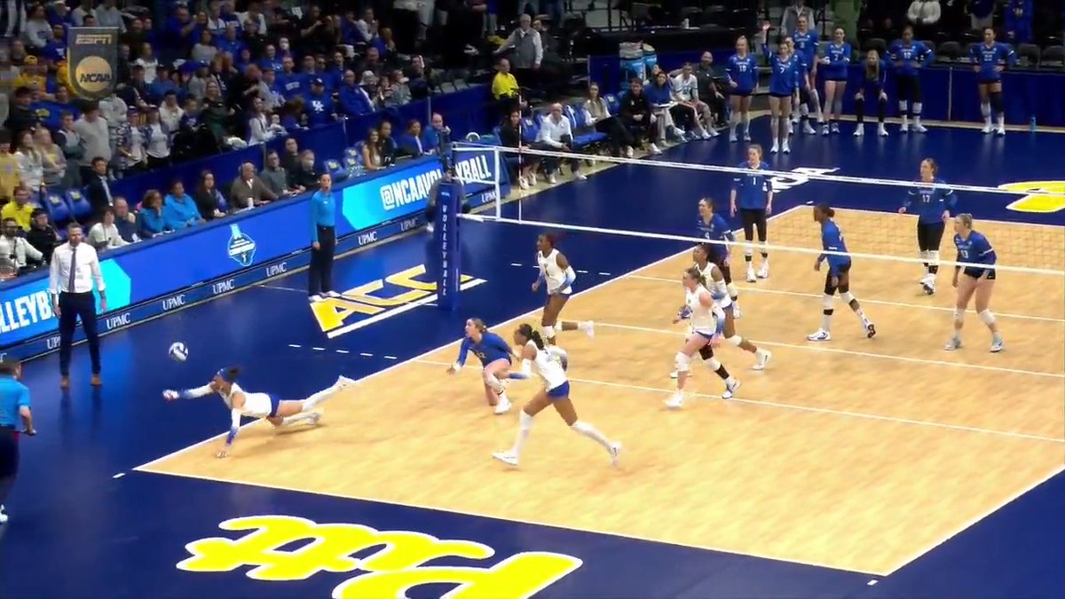 THIS SAVE 😤 #NCAAWVB x 🎥 ESPN2 / Pitt Volleyball