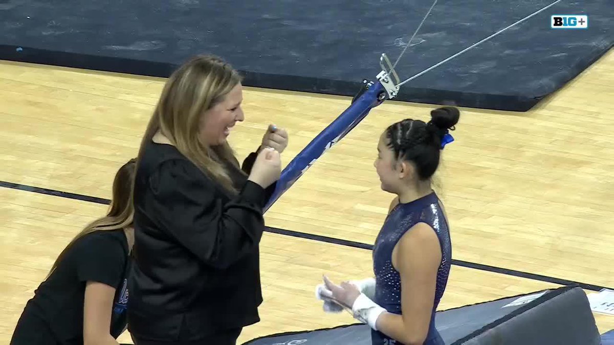 What a Pauley debut for freshman Sasha Fujisaka! 💻: B1G+ #MeetTheBruins