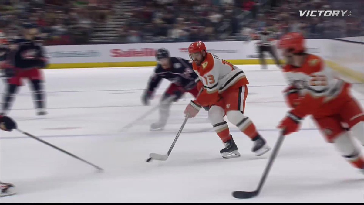 We're still trying to figure out how Mason McTavish got called for goaltender interference here 🧐 Columbus scored the tying goal on the ensuing power play.