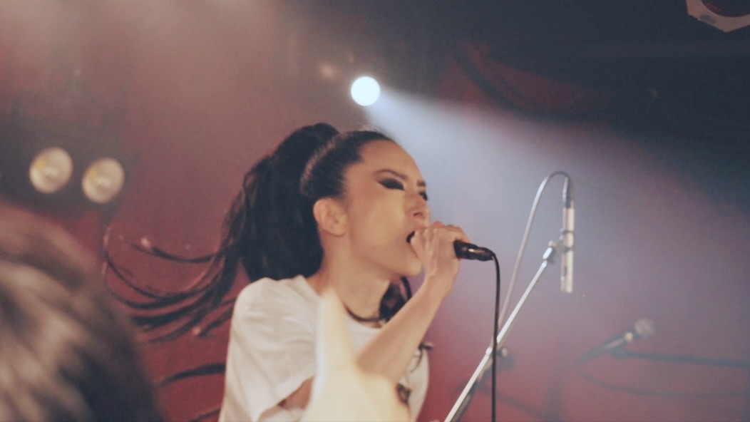 2024年最後のライブ😌 全然ステージを降りない清、、 早く帰れよ笑 🎥: あまりに楽しそうだったので2アングルノーカットでYouTubeにアップしました笑